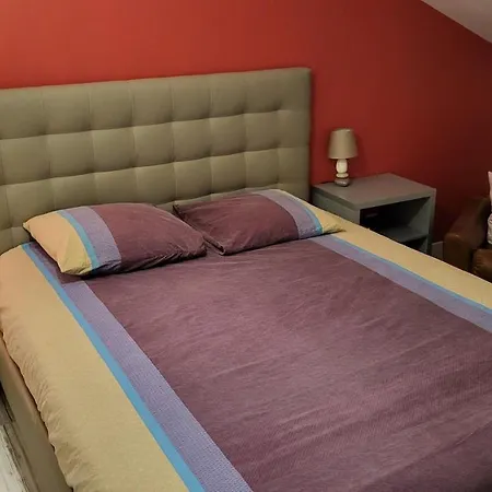 Apartment Moderne Et Calme